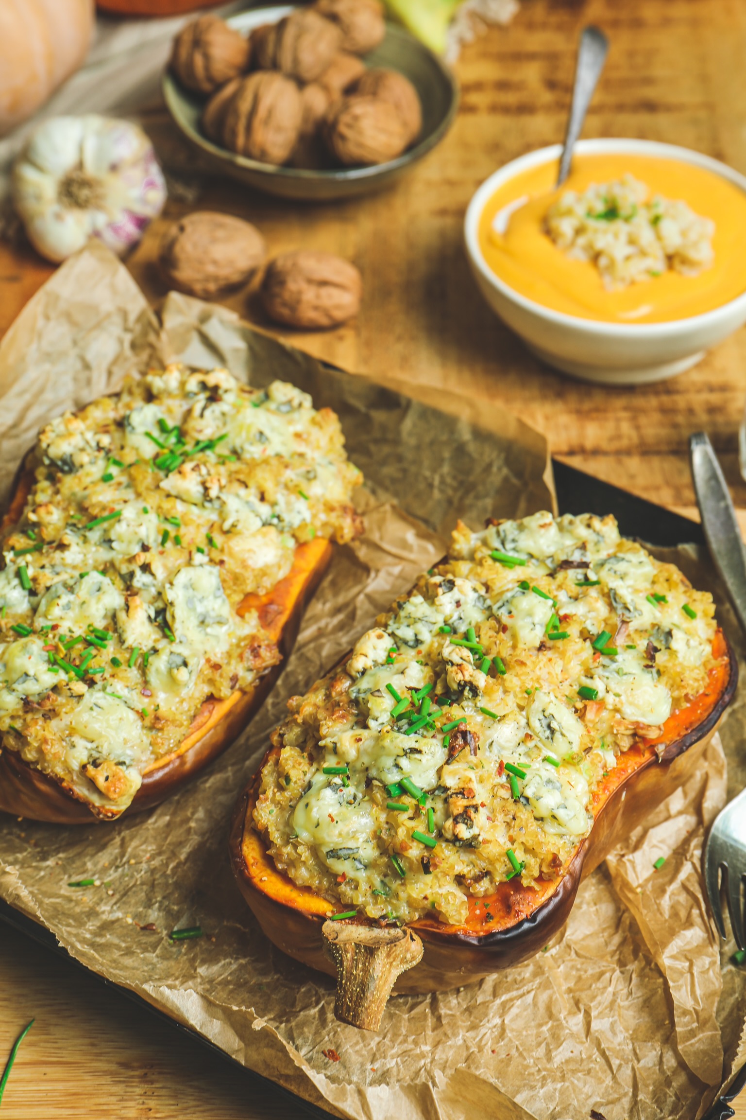 Courge Butternut Farcie, Bulgur Et Noix / Mouliné De Courge